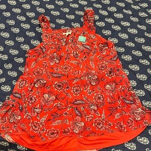 Maurice’s tank top